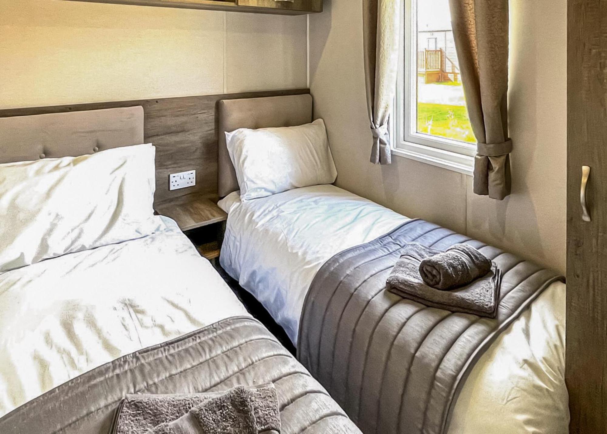 Holderness Country Park Hotel Tunstall  Phòng bức ảnh